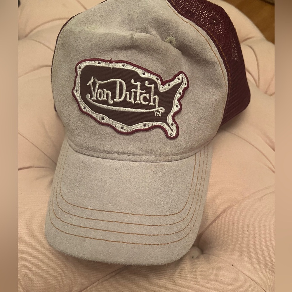 🧢 iconic trucker hat ✨ - Picture 2 of 2